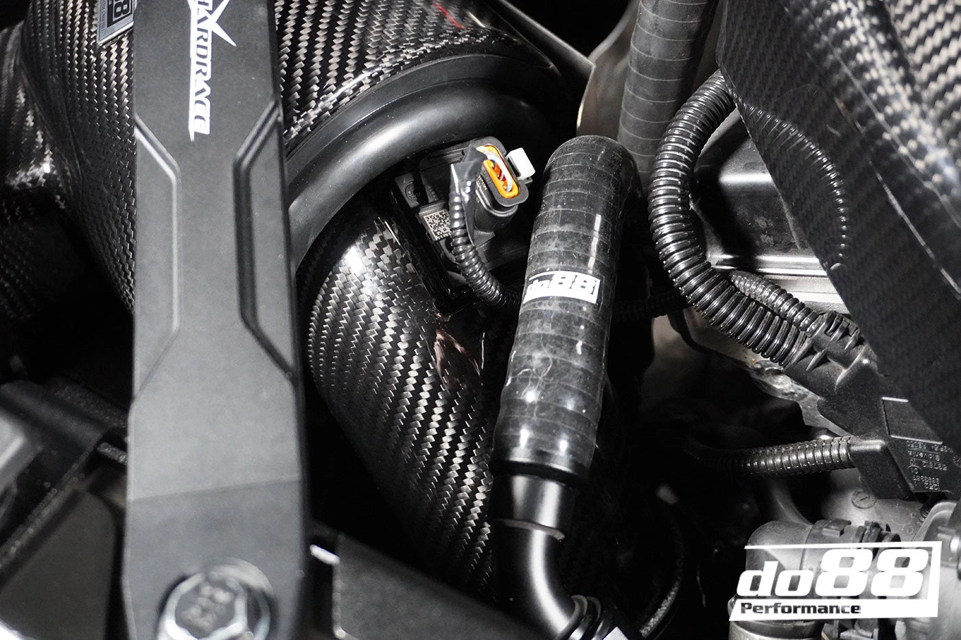 do88 Intake System with do88 Inlet to suit OE Turbocharger - BMW M240i G42 &amp; M340i G20
