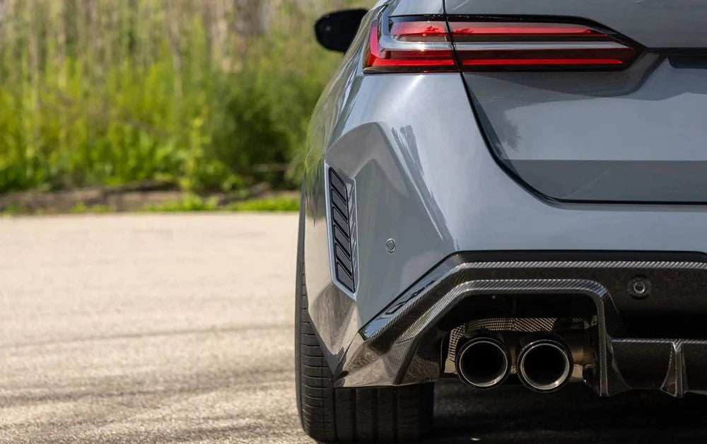 BMW M5 G90 G99 Gloss Black Rear Reflector Deletes by Acexxon (2024+)