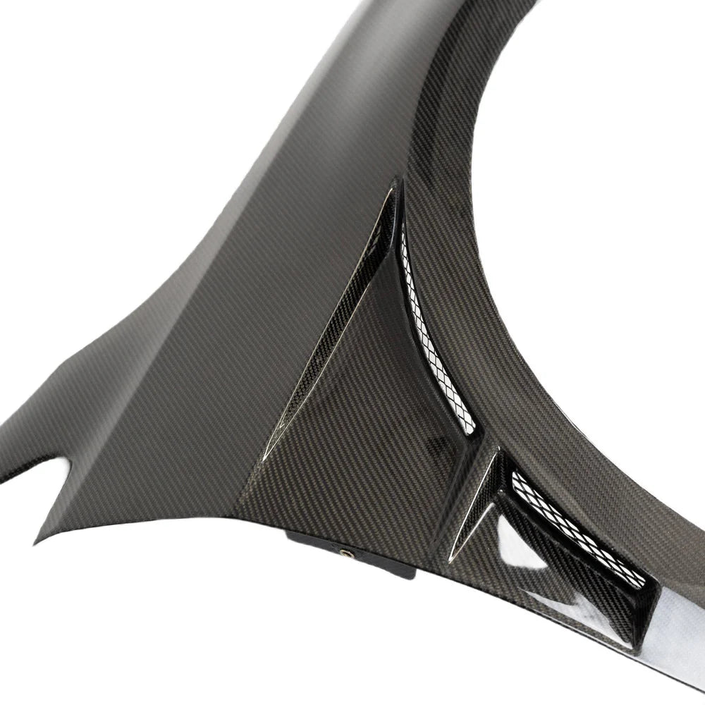 VW Golf Mk7 &amp; Mk7.5 Carbon Fibre Front Fenders by LYTE (2013-2020)